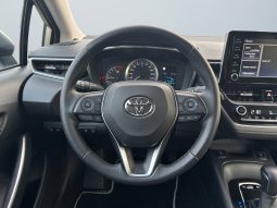 
										Toyota Corolla 1.8 hybrid AT full									