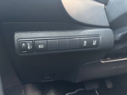 
										Toyota Corolla 1.8 hybrid AT full									