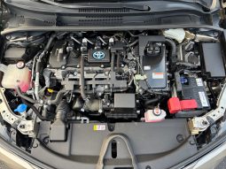 
										Toyota Corolla 1.8 hybrid AT full									