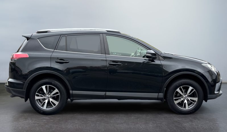 
								Toyota RAV4 2.0 AT AWD 2016 full									