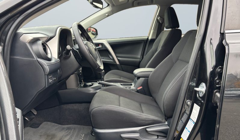 
								Toyota RAV4 2.0 AT AWD 2016 full									