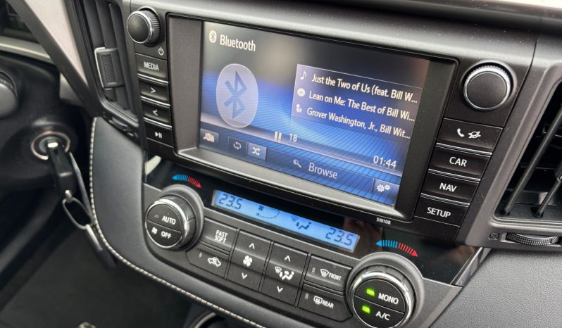 
								Toyota RAV4 2.0 AT AWD 2016 full									