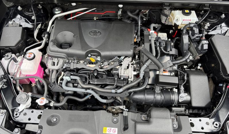 
								Rav4 Hybrid 2.5 Luxury Plus ar pusādas un Alcantara salonu 2021.g. full									
