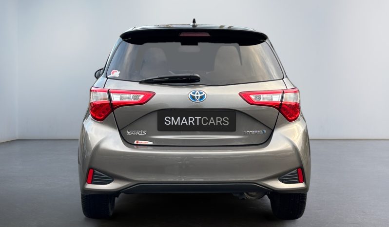 
								Toyota Yaris 1.5 hybrid AT. full									