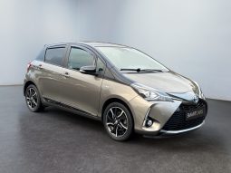 
										Toyota Yaris 1.5 hybrid AT. full									
