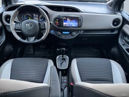 
										Toyota Yaris 1.5 hybrid AT. full									