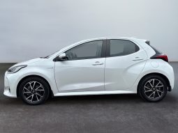 
										Toyota Yaris hybrid Active Plus 2021 full									