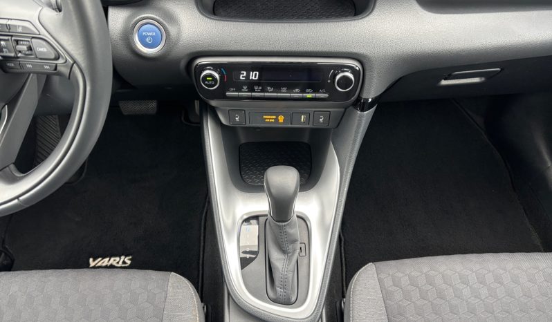 
								Toyota Yaris hybrid Active Plus 2021 full									