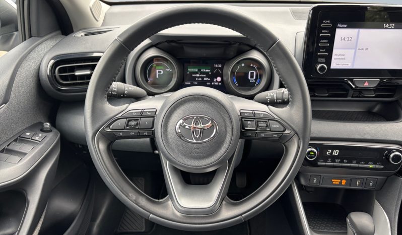
								Toyota Yaris hybrid Active Plus 2021 full									