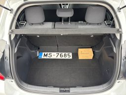 
										Toyota Yaris hybrid Active Plus 2021 full									