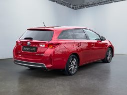 
										Toyota Auris 1.8 Hybrid full									