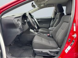 
										Toyota Auris 1.8 Hybrid full									