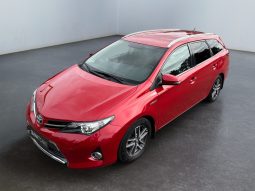 
										Toyota Auris 1.8 Hybrid full									