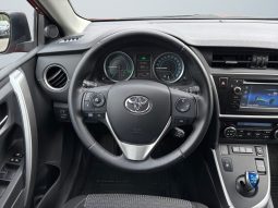 
										Toyota Auris 1.8 Hybrid full									