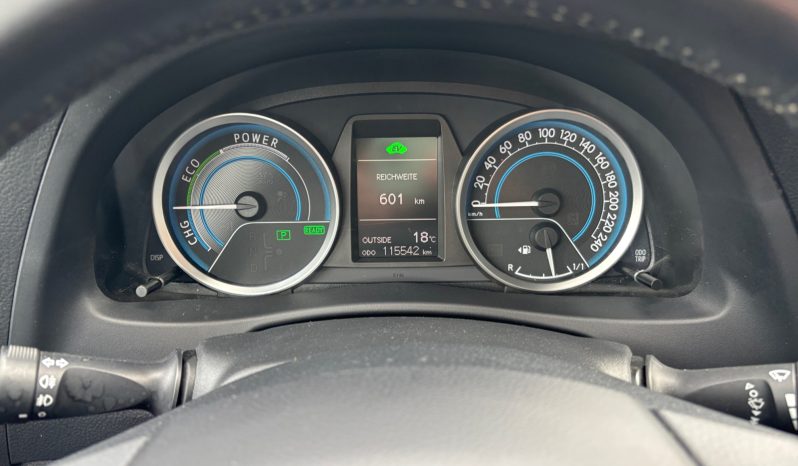 
								Toyota Auris 1.8 Hybrid full									