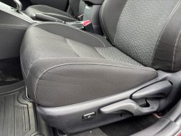 
										Toyota Auris 1.8 Hybrid full									