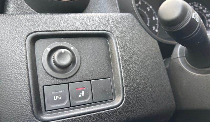 
								Dacia Duster LPG Prestige 2022 full									
