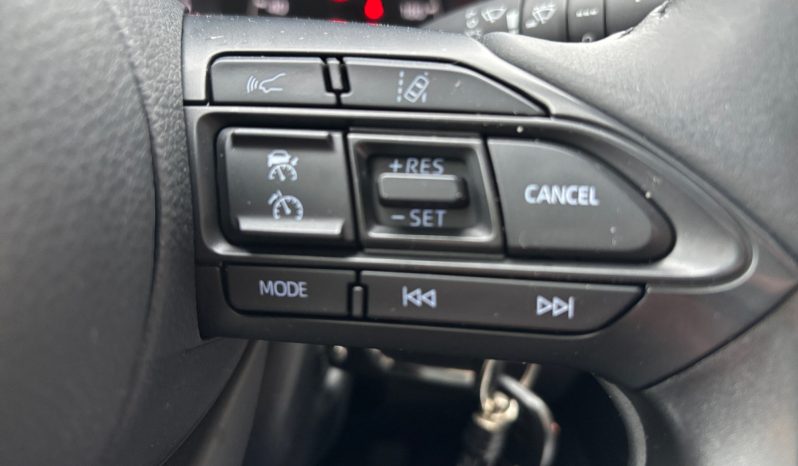 
								Toyota Yaris 1.5 6pk MT 2022.g full									