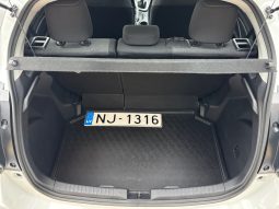 
										Toyota Yaris 1.5 6pk MT 2022.g full									