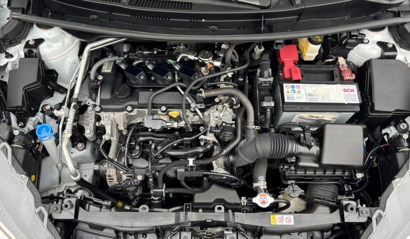 
								Toyota Yaris 1.5 6pk MT 2022.g full									