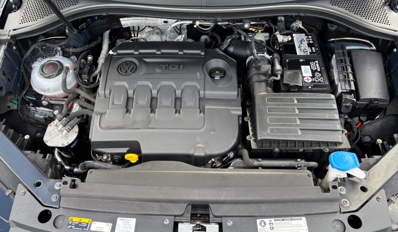
								VW Tiguan 4-Motion 2.0Tdi 2018 full									