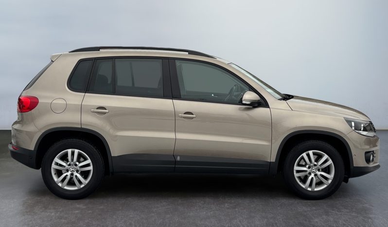 
								VW Tiguan 1.4 TSI 6pk MT 2016 full									