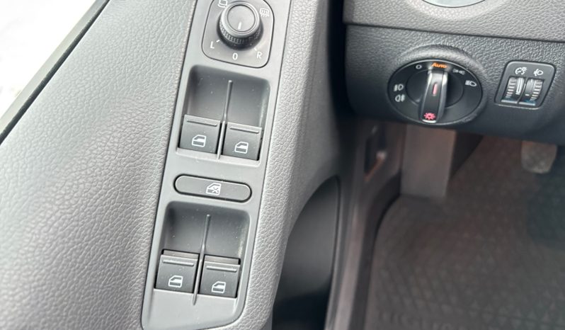 
								VW Tiguan 1.4 TSI 6pk MT 2016 full									