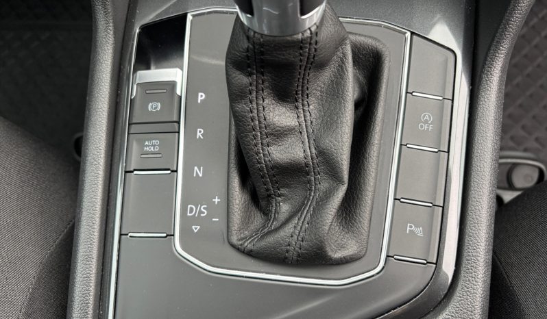 
								VW Tiguan 2.0 TDI 7pk DSG 2019 full									