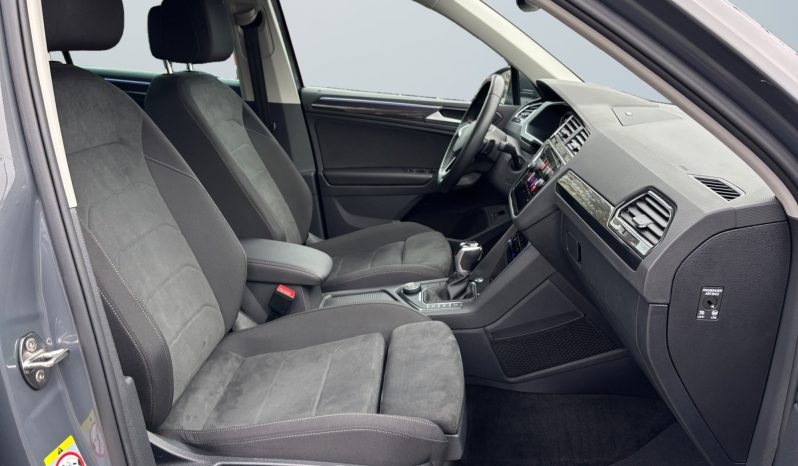 
								VW Tiguan 2.0 TSI Elegance DSG 4motion 2021.12 full									