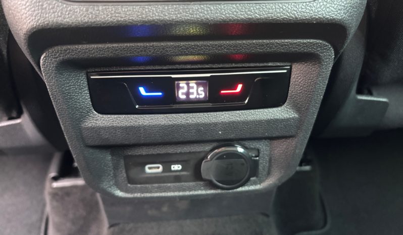 
								VW Tiguan 2.0 TSI Elegance DSG 4motion 2021.12 full									