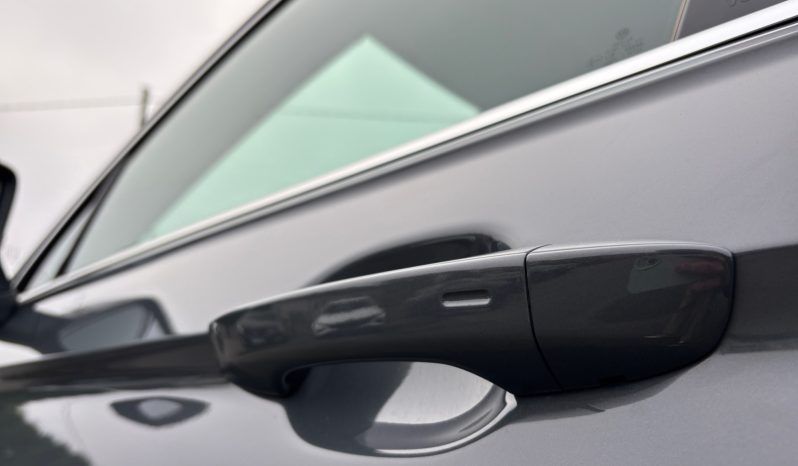 
								VW Tiguan 2.0 TSI Elegance DSG 4motion 2021.12 full									