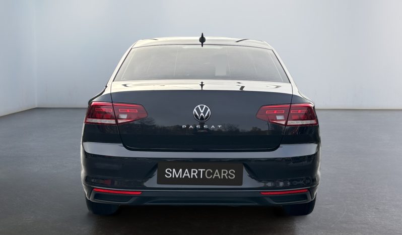 
								VW Passat Sedan 1.5 TSI 7pk DSG 2022.g. full									