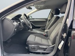 
										VW Passat Sedan 1.5 TSI 7pk DSG 2022.g. full									
