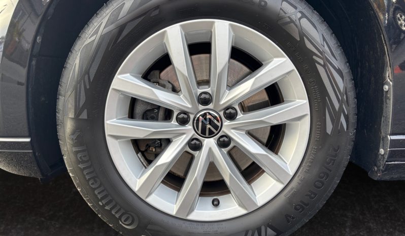 
								VW Passat Sedan 1.5 TSI 7pk DSG 2022.g. full									