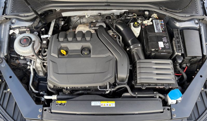 
								VW Passat Sedan 1.5 TSI 7pk DSG 2022.g. full									