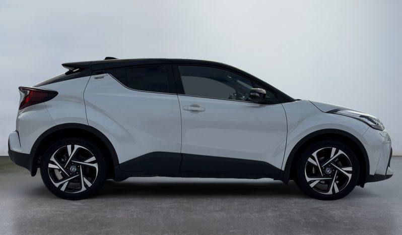 
								Toyota C-HR 2.0 hybrid Style 2022 full									