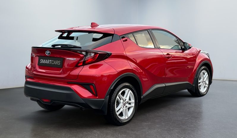 
								Toyota C-HR Hybrid 1.8 2022 full									