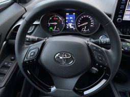 
										Toyota C-HR Hybrid 1.8 2022 full									