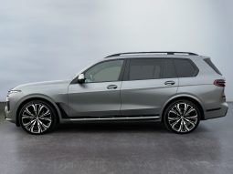 
										Bmw x7 xdrive 40d M Pack full									