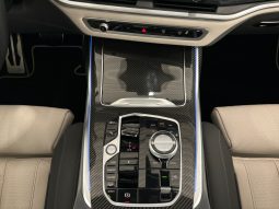 
										Bmw x7 xdrive 40d M Pack full									