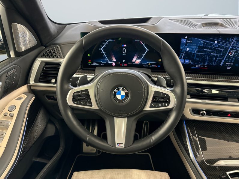 
								Bmw x7 xdrive 40d M Pack full									