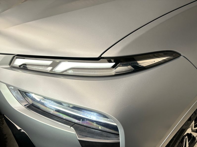 
								Bmw x7 xdrive 40d M Pack full									