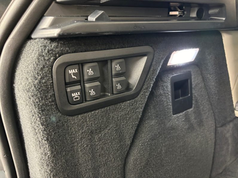 
								Bmw x7 xdrive 40d M Pack full									