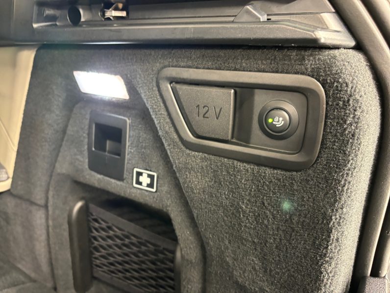 
								Bmw x7 xdrive 40d M Pack full									