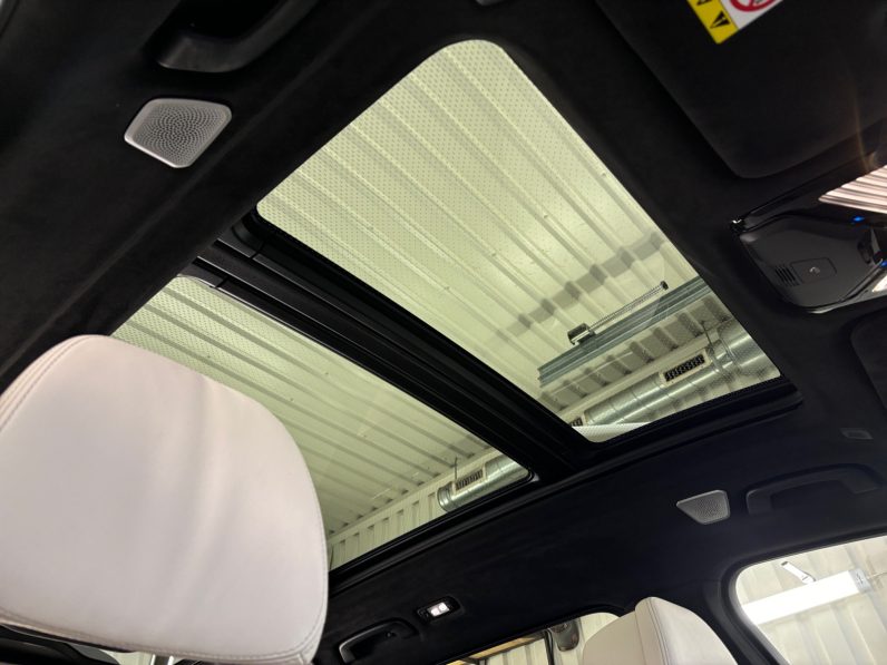 
								Bmw x7 xdrive 40d M Pack full									