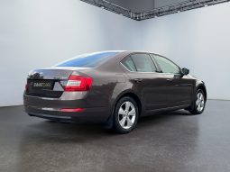 
										Škoda Octavia 1.6d MT 5 durvju hečbeks 2015 full									