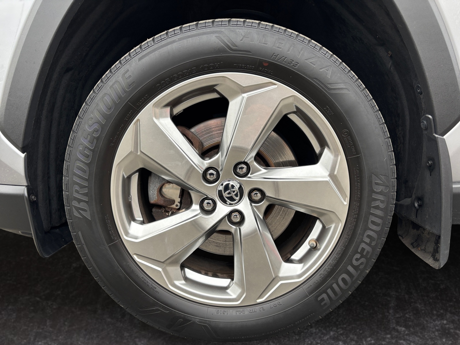 GLCKVBMBVNKNCJNVV_13_rim-front-left