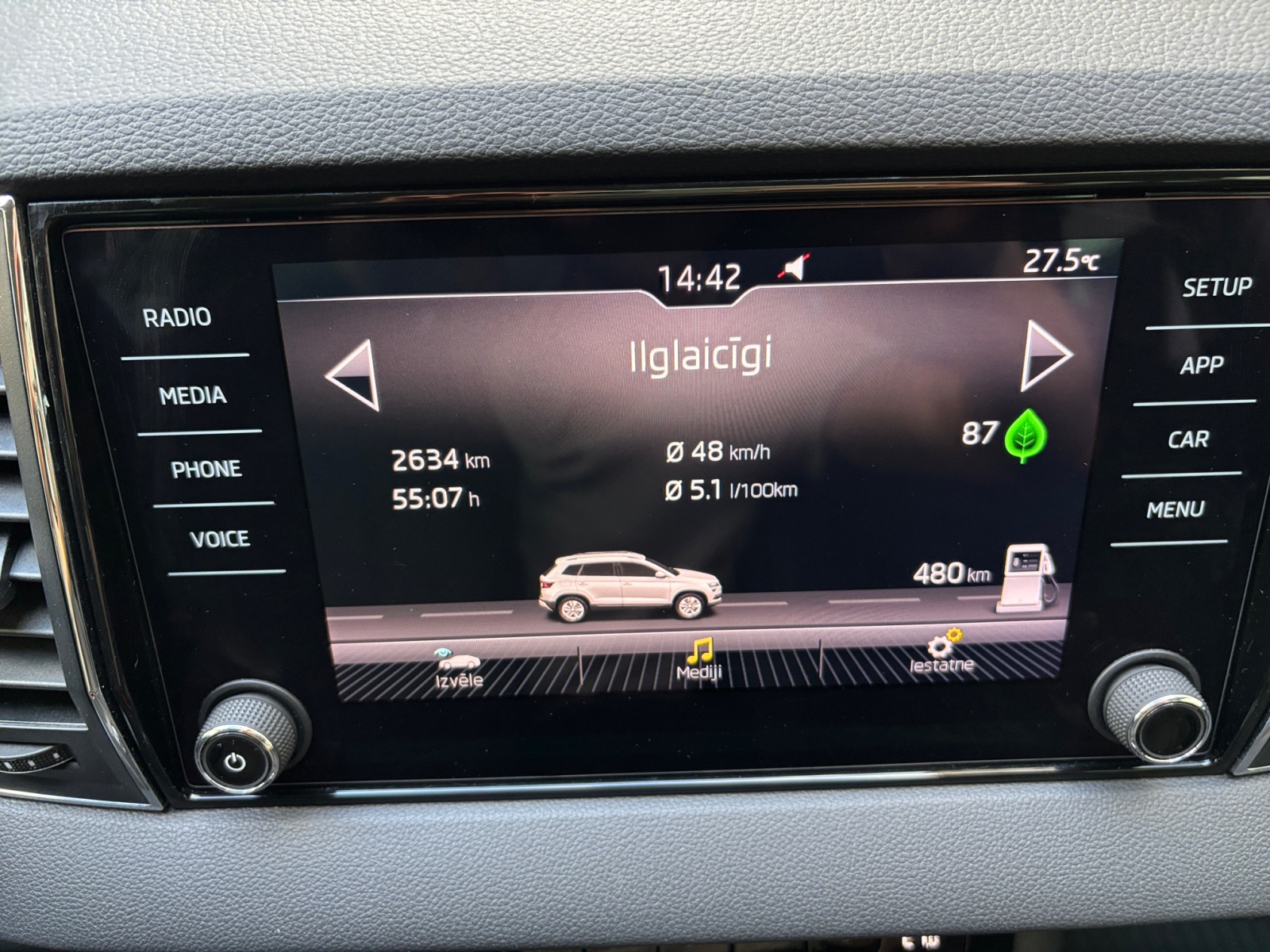 HDLBDLDBDBSKMSVVV_26_feature-11