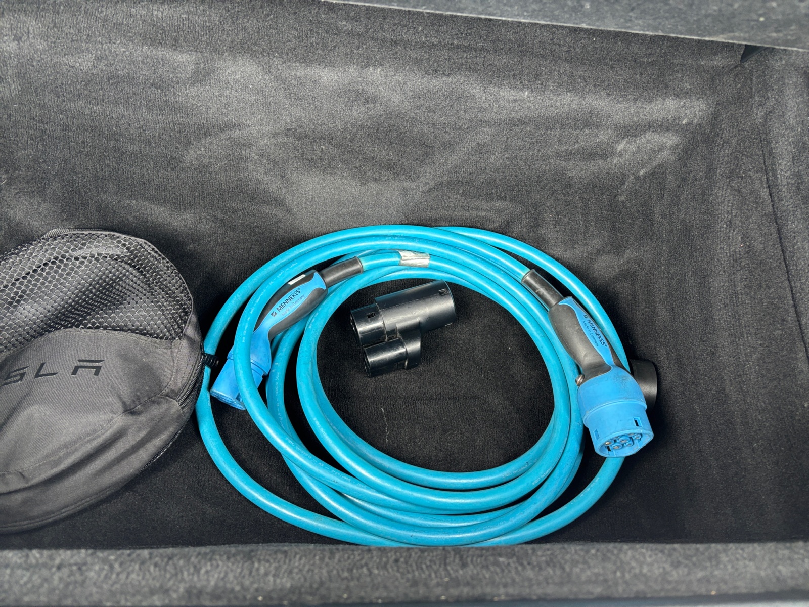 TESLSHDLBNNVVNBCB_23_feature-8