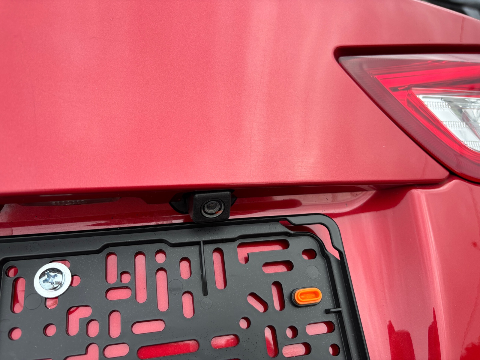 VALDBDVVVJSMSVVLV_19_feature-4